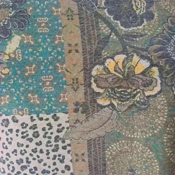 Cato Live Well Active Patchwork Floral/Animal Print Tee - Picture 4 of 7